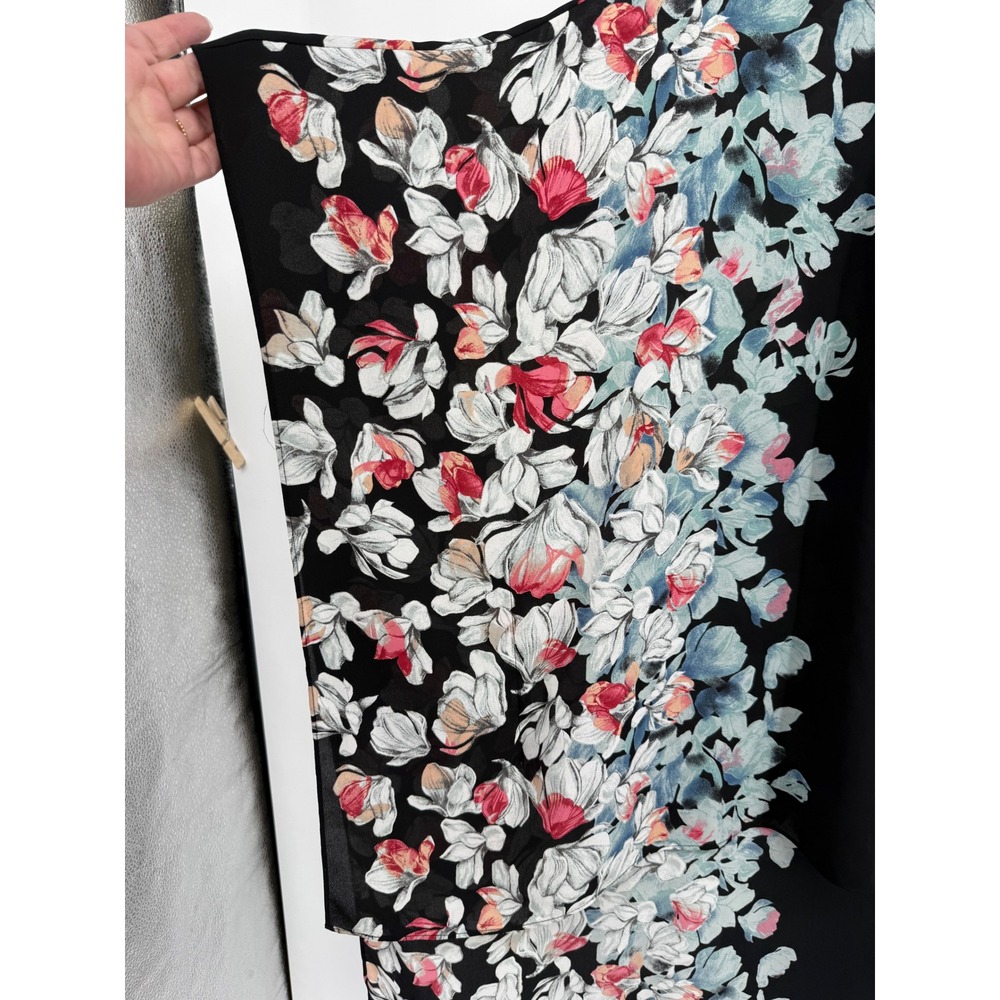 BCBGMAXAZRIA Kaftan Blouse Womens Medium Black Floral High Low Kimono Top - Picture 4 of 8